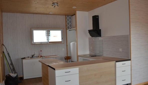 Logement tudiant T3 à Le Champ Saint Pre (85540)