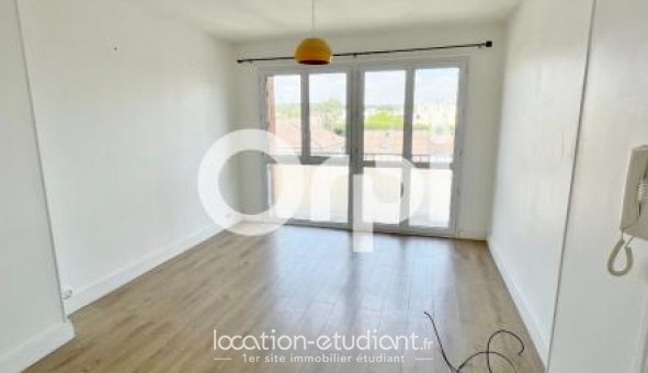 Logement tudiant T3 à Le Chesnay (78150)