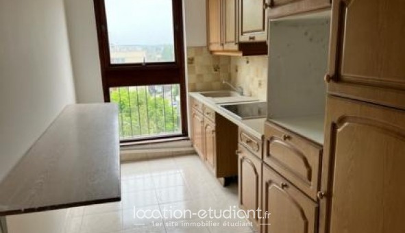 Logement tudiant T3 à Le Chesnay (78150)
