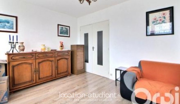 Logement �tudiant T3 à Le Coteau (42120)