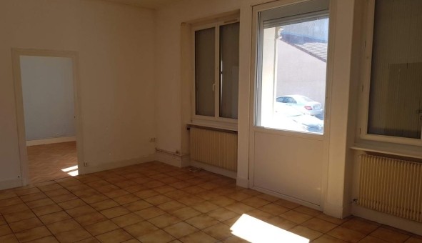 Logement �tudiant T3 &agrave; Le Creusot (71200)