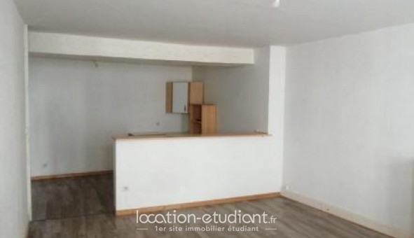 Logement tudiant Location T3 Vide Le Dorat (87210)