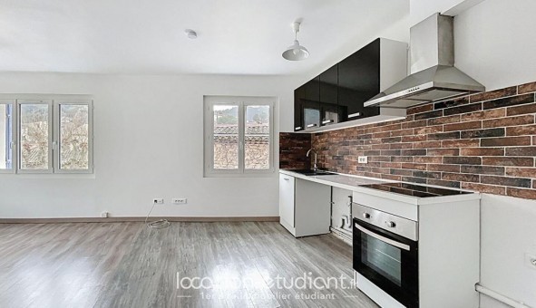 Logement �tudiant T3 &agrave; Le Luc (83340)