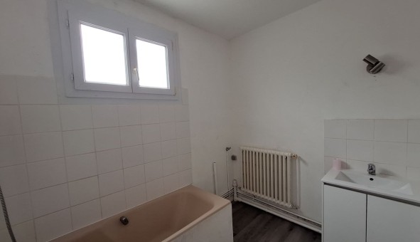 Logement �tudiant T3 &agrave; Le Mans (72100)