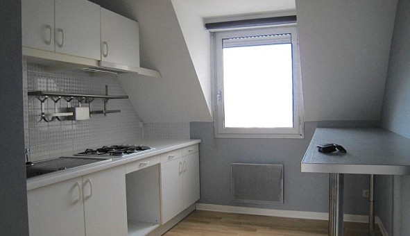 Logement �tudiant T3 &agrave; Le Monast�re (12000)