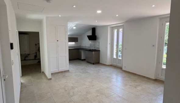 Logement �tudiant T3 &agrave; Le Muy (83490)