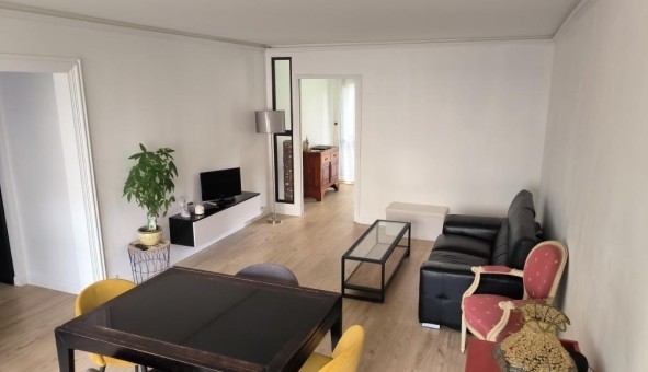 Logement tudiant T3 à Le Pecq (78230)