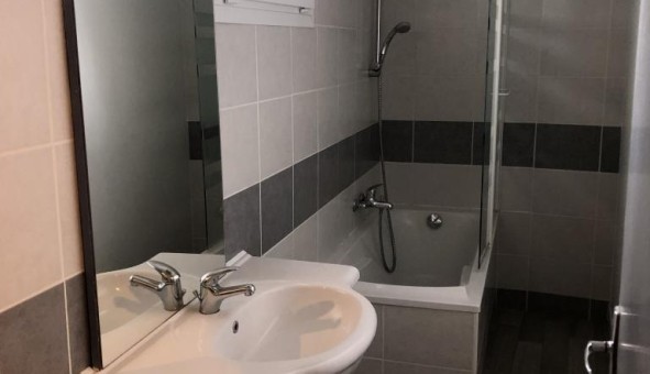 Logement tudiant T3 à Le Petit Quevilly (76140)
