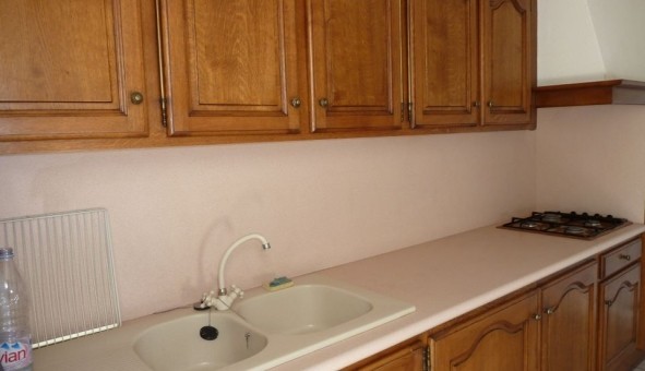 Logement �tudiant T3 &agrave; Le Pontet (84130)