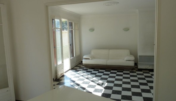 Logement �tudiant T3 &agrave; Le Pontet (84130)