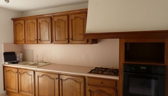 Logement �tudiant T3 &agrave; Le Pontet (84130)