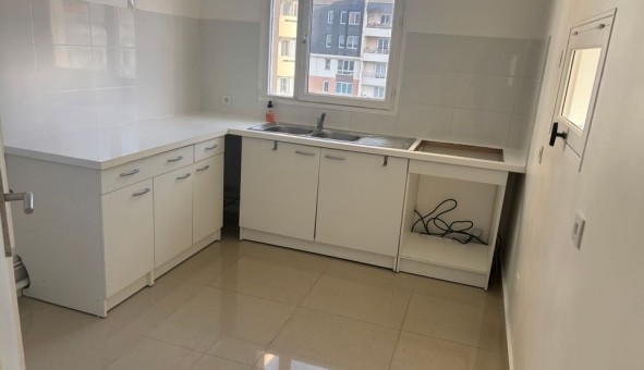 Logement �tudiant T3 &agrave; Le Pr� Saint Gervais (93310)