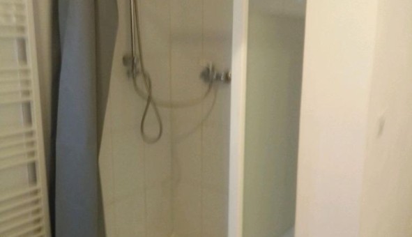 Logement tudiant T3 à Le Thor (84250)