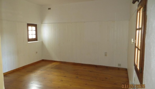 Logement étudiant T3 à Le Thor (84250)