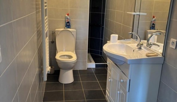 Logement �tudiant T3 &agrave; Lecci (20137)