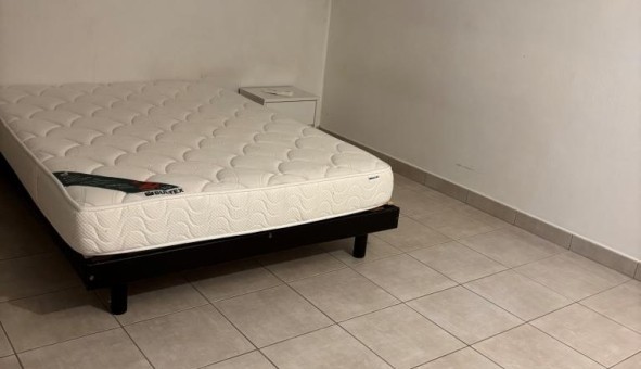 Logement �tudiant T3 &agrave; Lecci (20137)