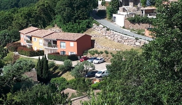 Logement tudiant Location T3 Vide Les Adrets de l'Estrel (83600)