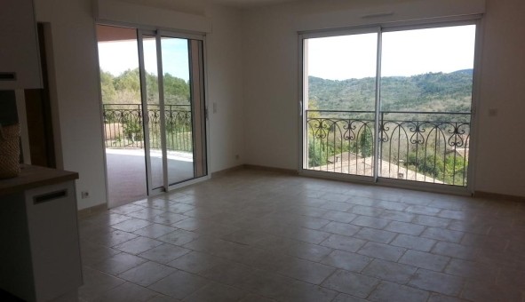 Logement tudiant T3 à Les Adrets de l'Estrel (83600)