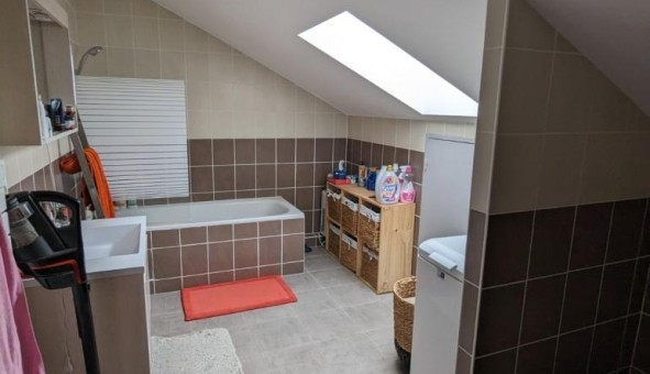 Logement tudiant T3 à Les Allis (25300)