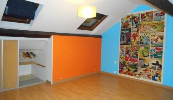 Logement tudiant T3 à Les Ayvelles (08000)