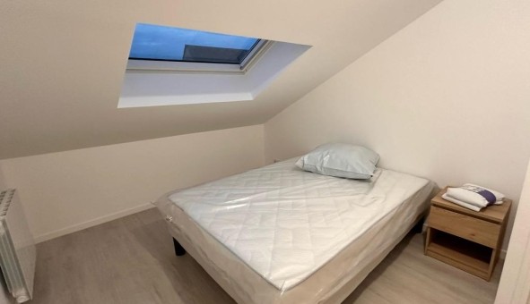 Logement tudiant T3 à Les Ayvelles (08000)