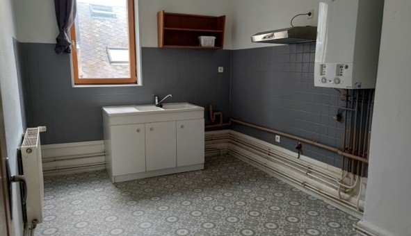 Logement �tudiant T3 &agrave; Les Ayvelles (08000)