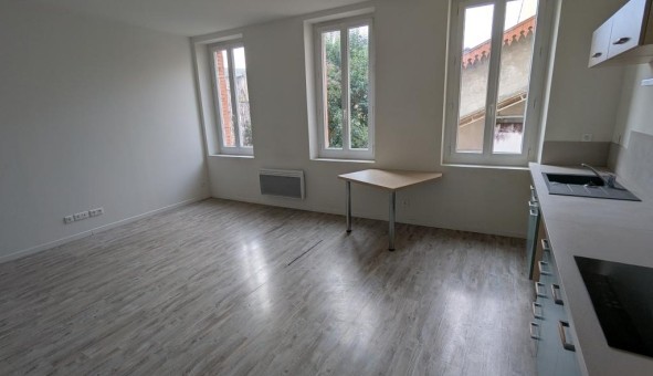 Logement �tudiant T3 &agrave; Les Barthes (82100)