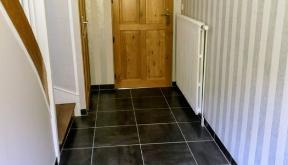 Logement �tudiant T3 &agrave; Les Br�seux (25120)