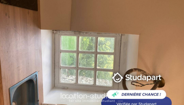 Logement tudiant T3 à Les Loges en Josas (78350)