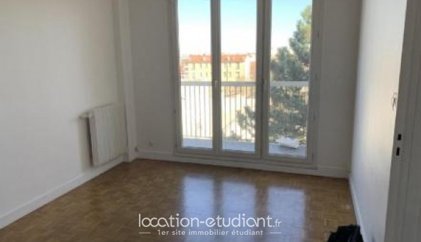 Logement tudiant T3 à Les Pavillons sous Bois (93320)