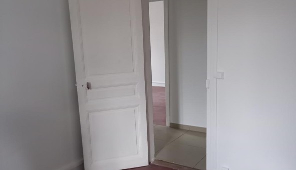 Logement tudiant T3 à Les Pavillons sous Bois (93320)