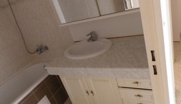 Logement �tudiant Location T3 Vide Les Pennes Mirabeau (13170)