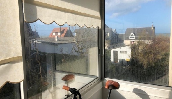 Logement tudiant T3 à Lion sur Mer (14780)
