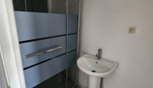 Logement tudiant Location T3 Vide Lisses (91090)