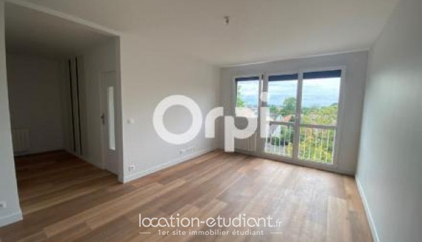 Logement tudiant T3 à Livry Gargan (93190)