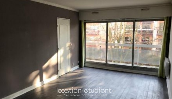 Logement étudiant T3 à Livry Gargan (93190)