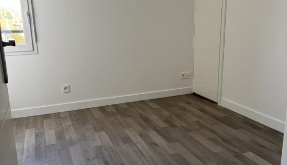 Logement tudiant T3 à Livry Gargan (93190)