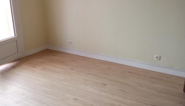 Logement tudiant Location T3 Vide Livry sur Seine (77000)