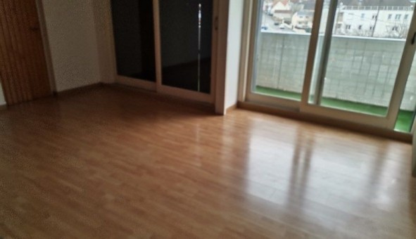 Logement �tudiant T3 &agrave; Livry sur Seine (77000)