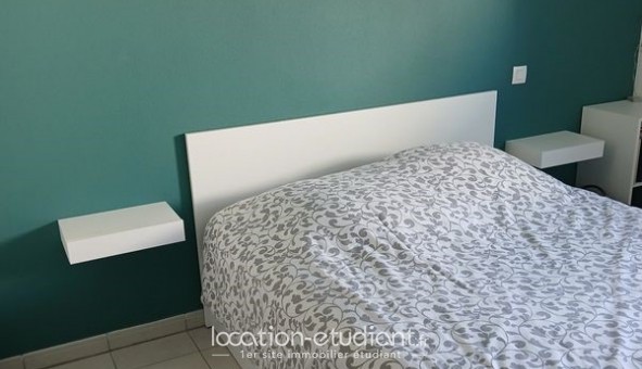 Logement tudiant T3 à Lormont (33310)