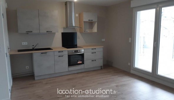 Logement �tudiant T3 &agrave; Louvern� (53950)