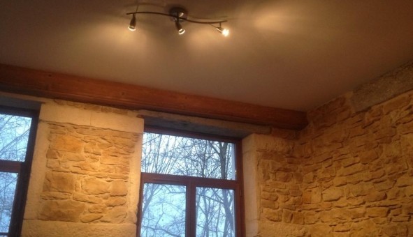 Logement tudiant T3 à Lyon 1er arrondissement (69001)