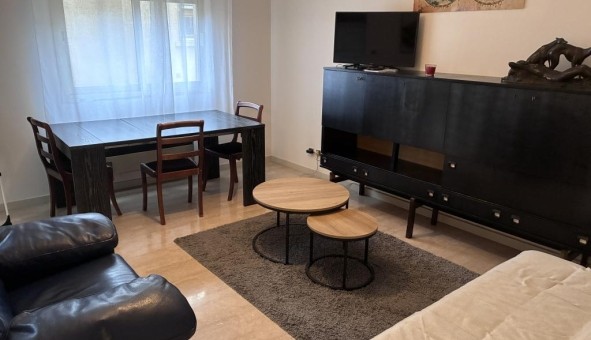Logement tudiant Location T3 Vide Lyon 4me arrondissement (69004)
