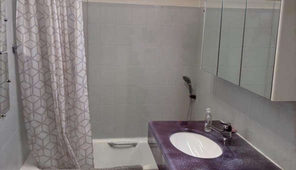 Logement tudiant T3 à Lyon 4me arrondissement (69004)