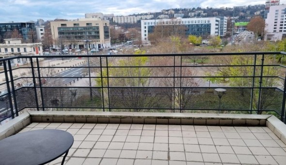 Logement tudiant Location T3 Vide Lyon 7me arrondissement (69007)