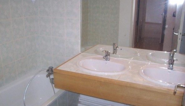 Logement tudiant T3 à Lyon 7me arrondissement (69007)