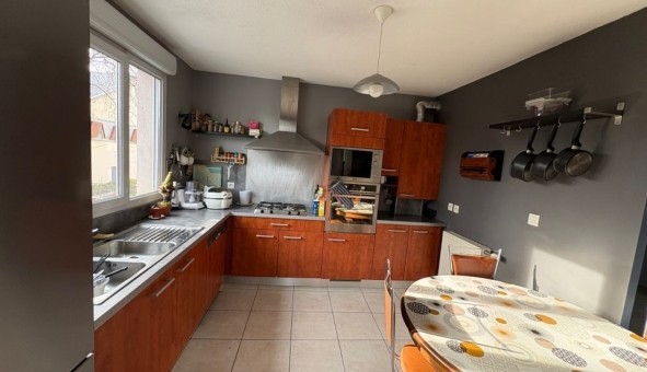 Logement �tudiant T3 &agrave; Lyon 7�me arrondissement (69007)