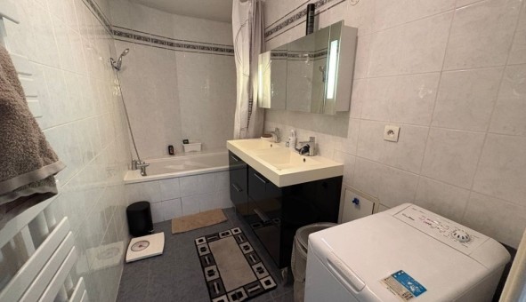 Logement �tudiant T3 &agrave; Lyon 7�me arrondissement (69007)