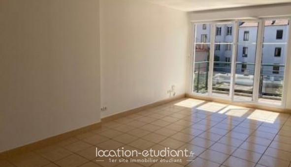 Logement tudiant T3 à Lyon 8me arrondissement (69008)