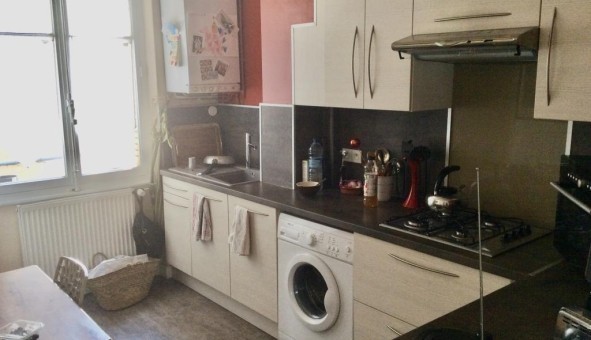 Logement tudiant T3 à Lyon 8me arrondissement (69008)